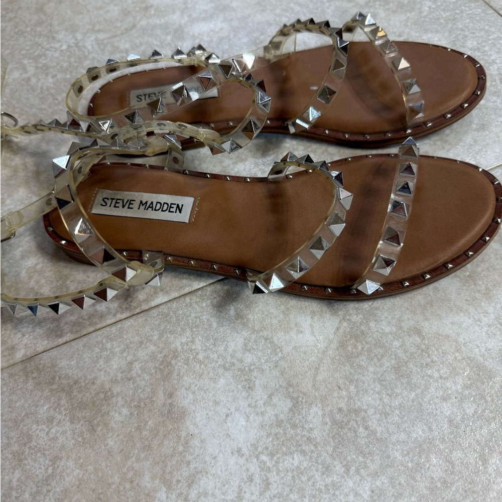 Steve Madden Clear PVC Studded Sandals with Brown Insole - Picture 4 of 4